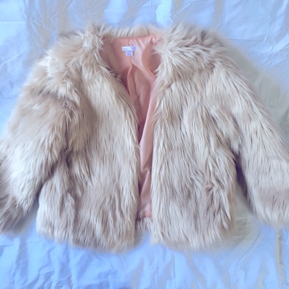 Xhilaration Jackets & Blazers - Pale pink faux fur coat
